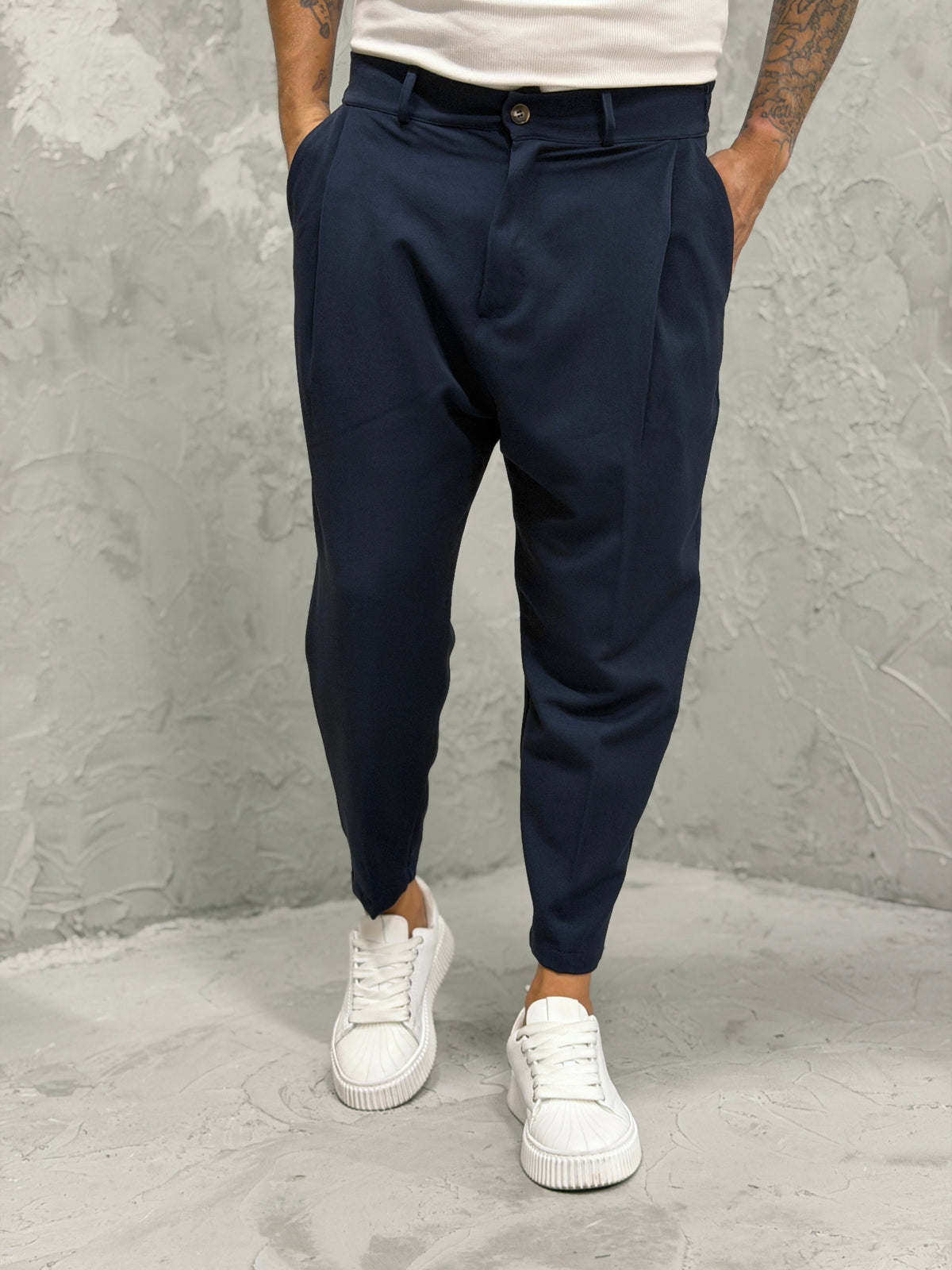 Pantalón MADRID con pinzas azul 2