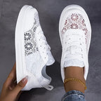 Dentelle | Zapatillas de Encaje Floral