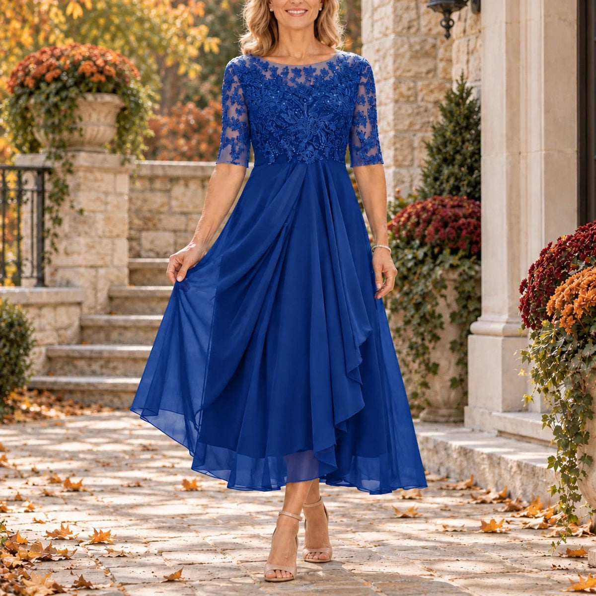 Rachel - Vestido midi drapeado con corpiño de encaje azul real