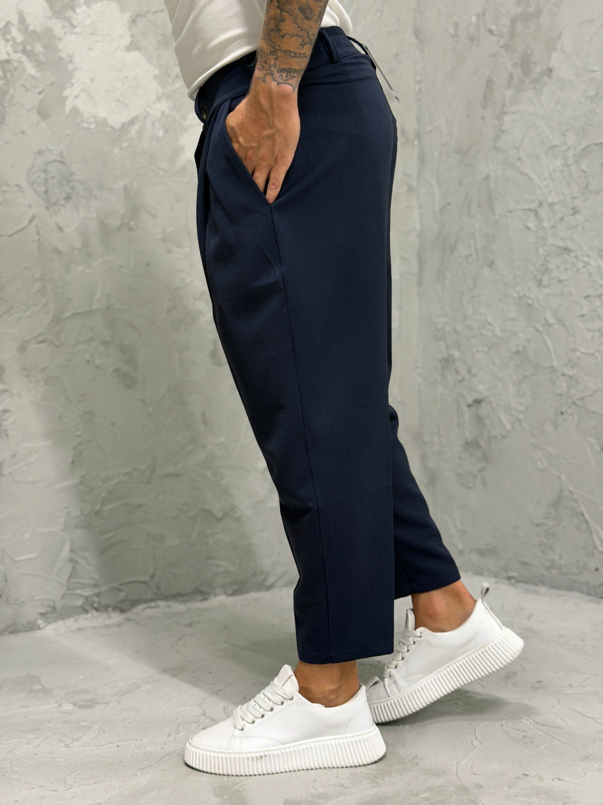 Pantalón MADRID con pinzas azul 3