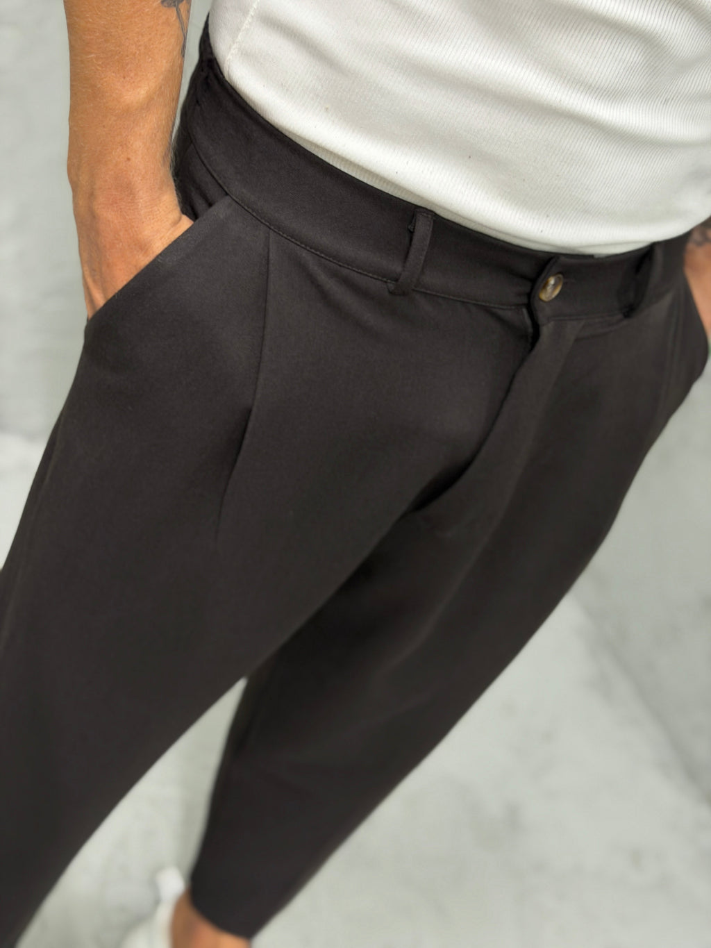 Pantalón MADRID con pinzas marrón oscuro 5