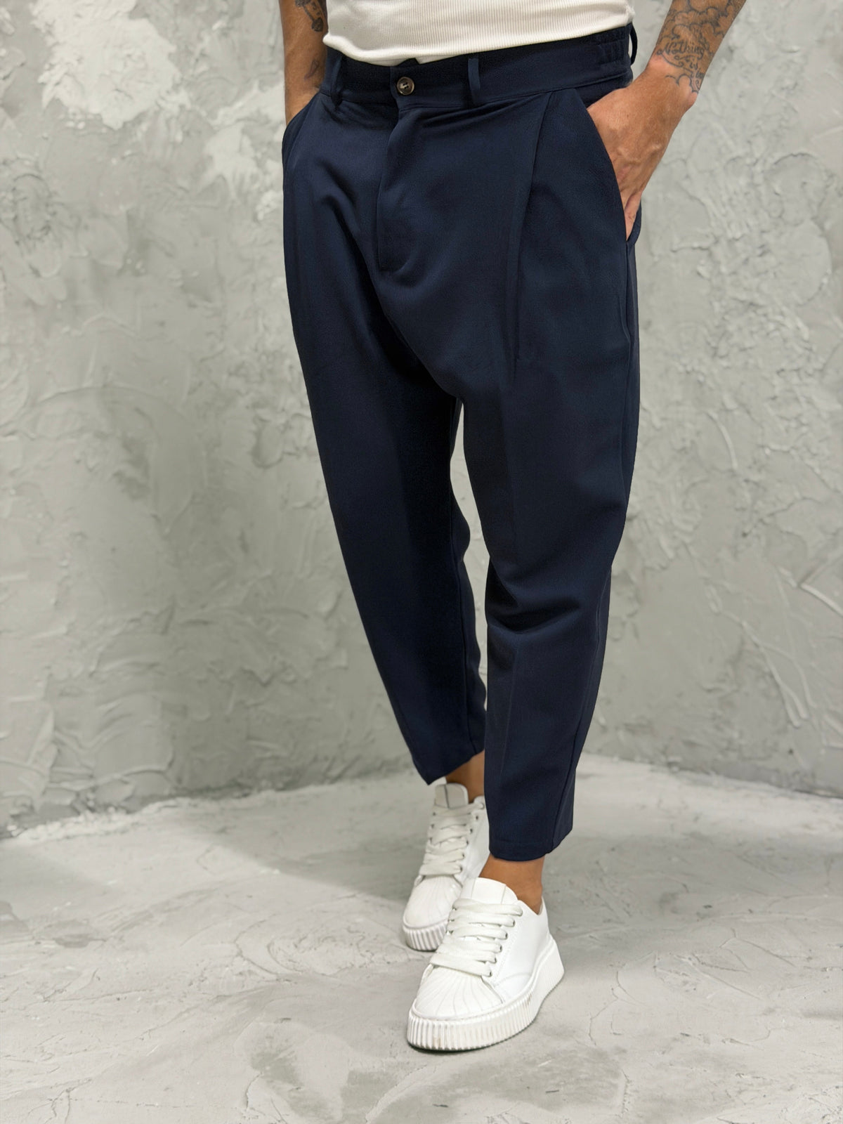 Pantalón MADRID con pinzas azul 1