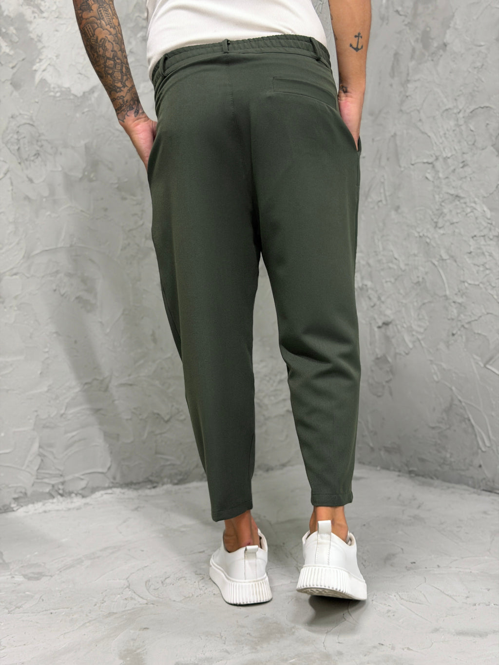 Pantalón MADRID con pinzas verde 4