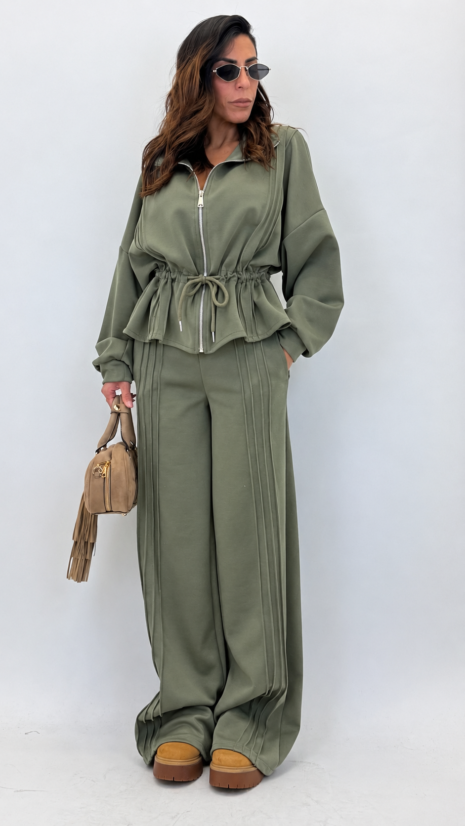 Marta - Conjunto Paris 8702