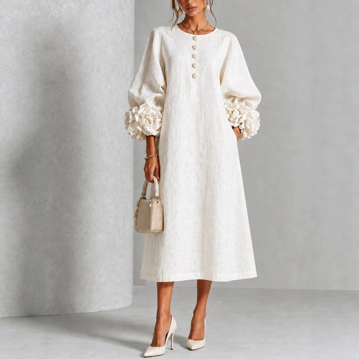Maria - Vestido Theodosia con puños de rosetas y botones