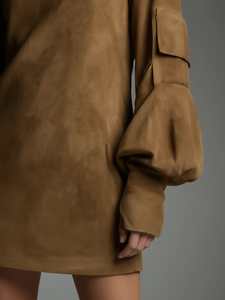 Bibiana | Minivestido oversize de ante con cuello alto