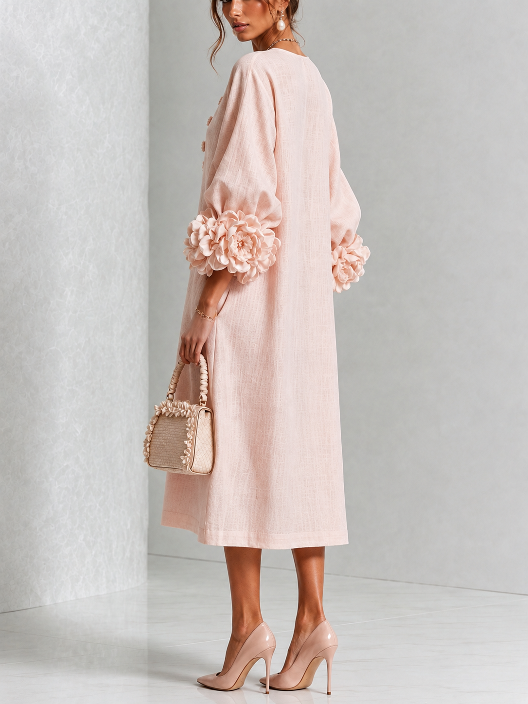 Maria - Vestido Theodosia con puños de rosetas y botones