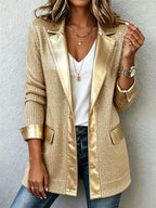 Maria - Elegante blazer de punto dorado con un sofisticado ribete de imitación de piel